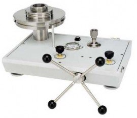 Fluke P3032-KGCM2 Gas Deadweight Tester, 140kgf/cm2