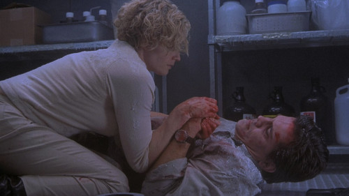 Hollow.Man.2022.1080p.AMZN.WEB-DL.DDP5.1.HEVC.H265Argon-.mkv_snapshot_01.32.01.129.jpg