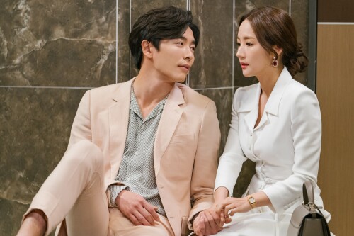 Img_-Her-Private-Life-7.jpeg