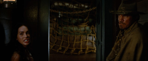 Jonah.Hex.2010.1080p.MAX.WEB-DL.DDP5.1.H264Argon-.mkv_snapshot_01.06.16.063.jpg