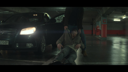 Just.One.Look.S01E01.1080p.NF.WEB-DL.DDP5.1.H264.mkv_snapshot_32.19.439.jpg