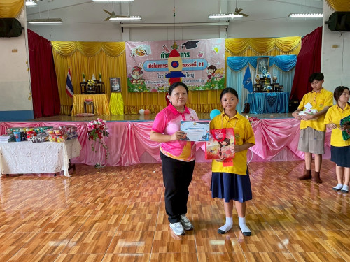 LINE_ALBUM_-68_250901_27.jpg