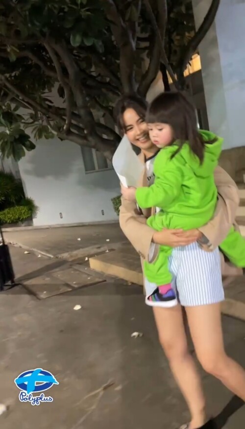 LINE ALBUM 21102024 241021 5