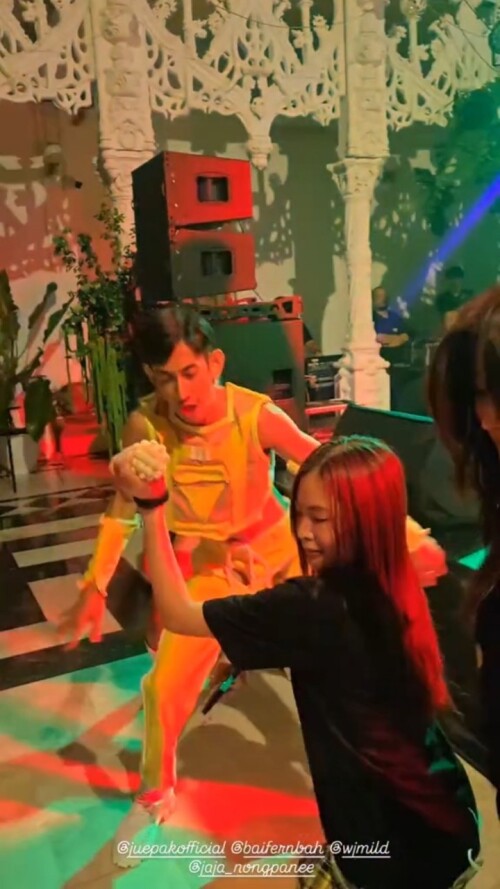 LINE ALBUM 3102024 241003 1