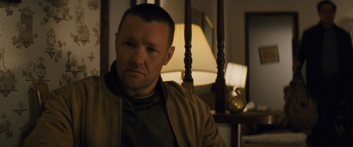 Midnight.Special.2016.1080p.iT.WEB-DL.DDP5.1.H264Argon-.mkv_snapshot_00.27.39.789.jpg