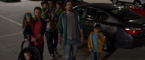 Moms.Night.Out.2014.1080p.iT.WEB-DL.DDP5.1.H264Argon.mkv_snapshot_00.39.09.575.jpg