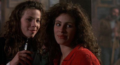 Mystic.Pizza.1988.1080p.AMZN.APP-DL.DDP2.0.HEVC.H265Argon-.mkv_snapshot_00.15.42.608.jpg