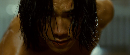 Ninja.Assassin.2009.1080p.iT.WEB-DL.DDP5.1.H264Argon-.mkv_snapshot_00.21.49.514.jpg
