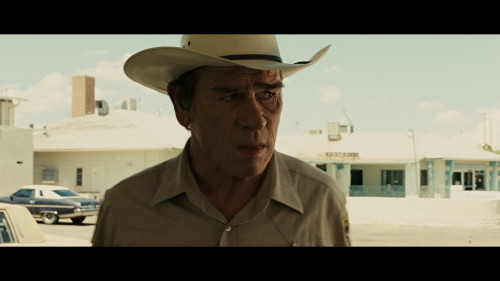 No.Country.for.Old.Men.2007.1080p.iT.WEB-DL.DDP5.1.H264Argon.mkv_snapshot_01.36.20.872.jpg