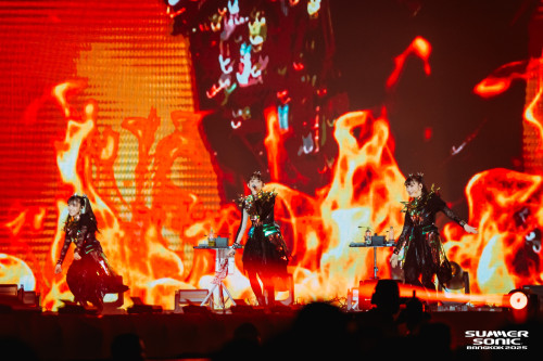 OK_BABYMETAL_3.jpg
