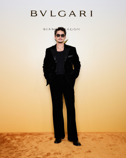 PHOTOWALL---ANANDA-EVERINGHAM.jpg