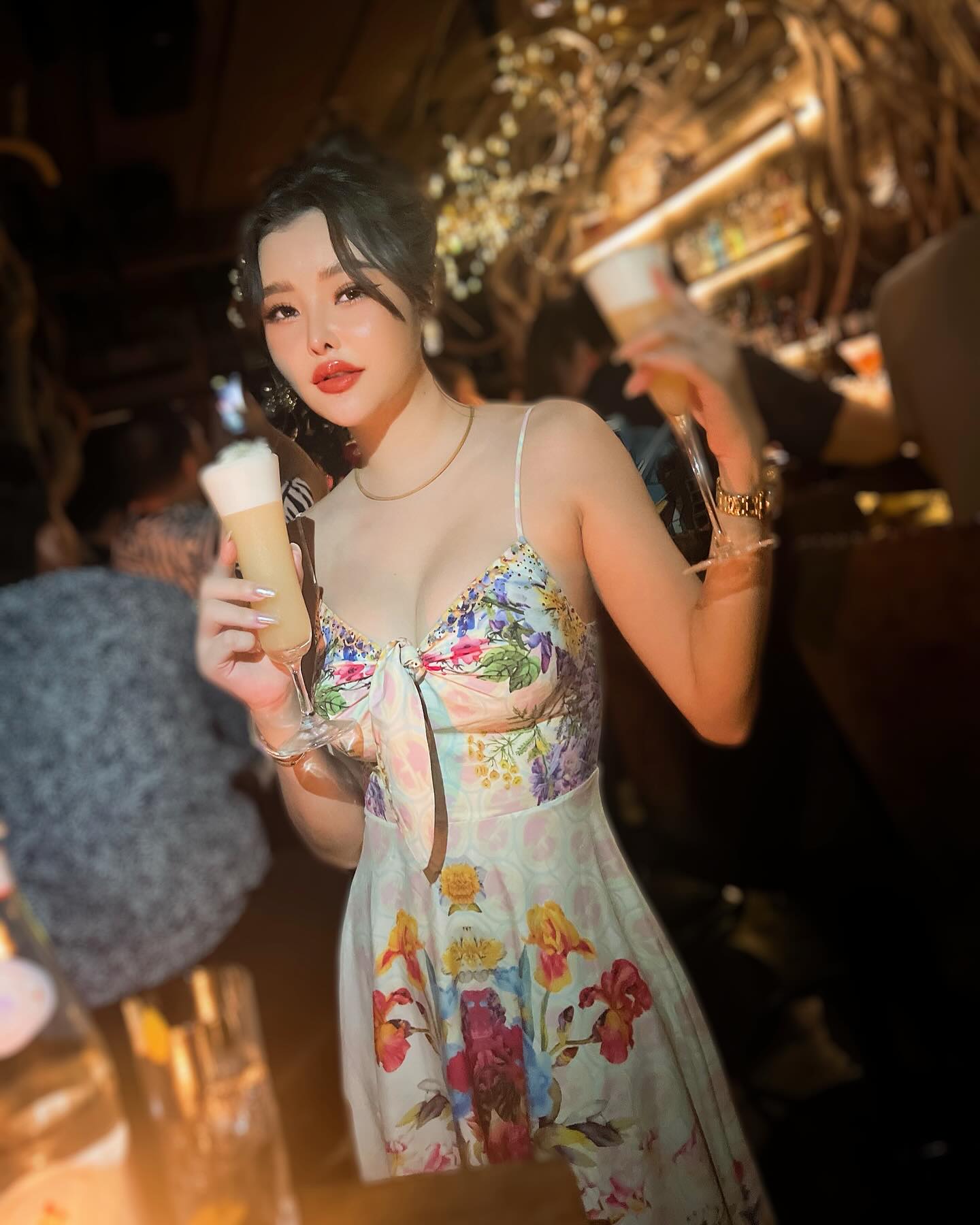 Photo by Lilly Nalilly on May 18, 2024. May be an image of 1 person, hair, beer, bra, dress, sundres