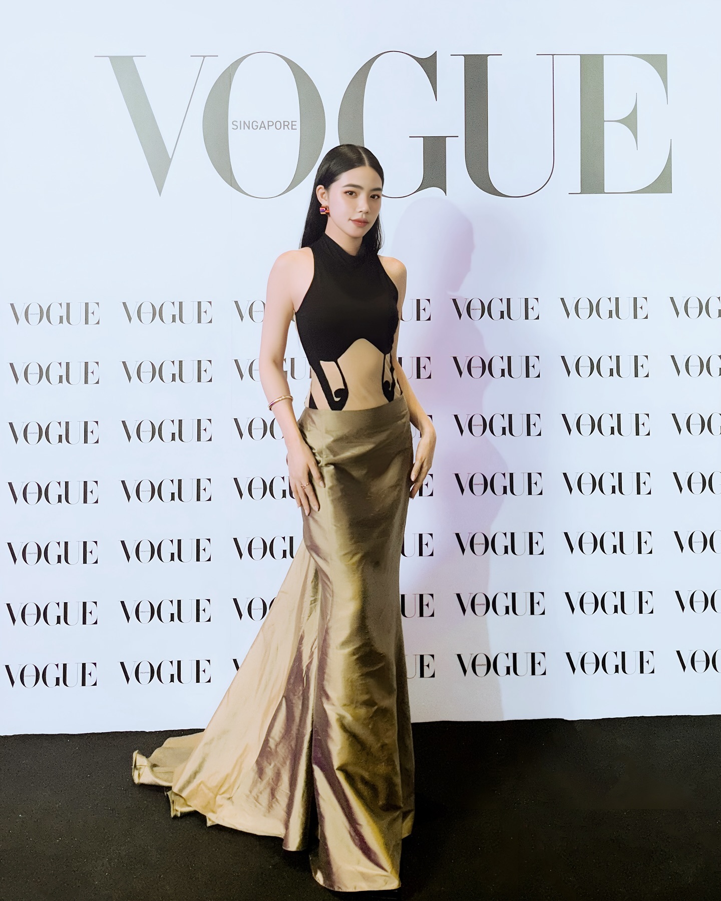 Photo shared by Jolie Nguyen โจลี่ เหงียน on October 18, 2024 tagging @lontessa, and @voguesingapore