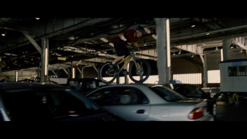 Premium.Rush.2012.1080p.AMZN.WEB-DL.DDP5.1.HEVC.H265Argon-.mkv_snapshot_01.13.49.534.jpg