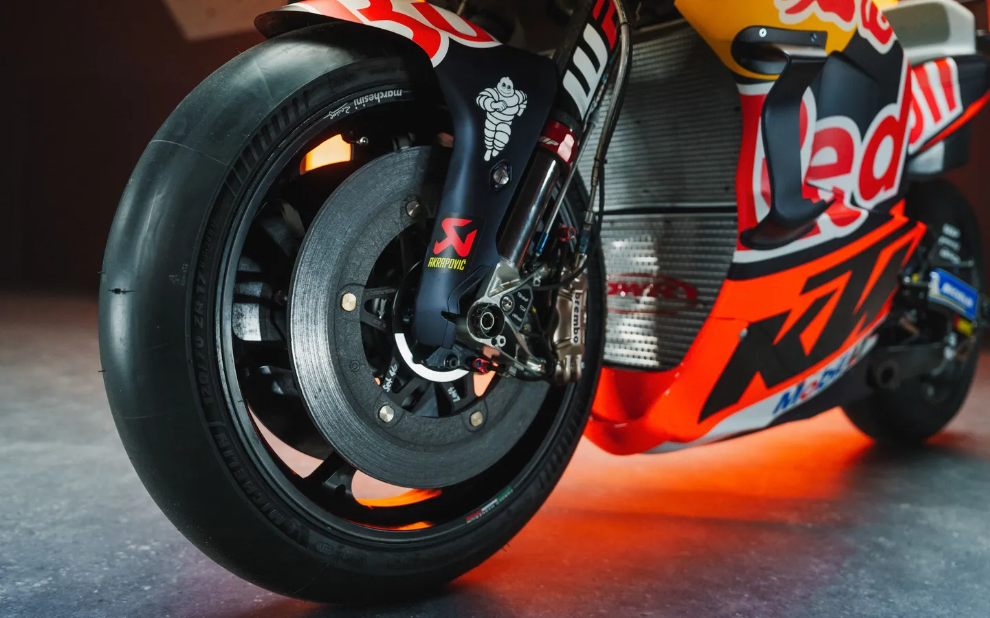Red-Bull-KTM_RC16_MotoGP_2024-38.webp
