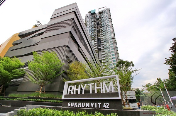 Rhythm Sukhumvit 42