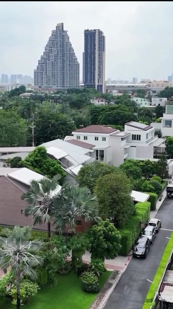 SaveClip App 73427B275B8FC9A9302CE1218459E2B1 video dashinit mp4 000002366