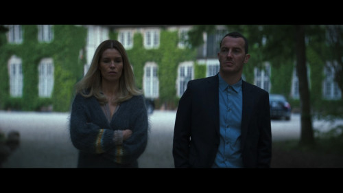 Secrets.We.Keep.S01E01.1080p.NF.WEB-DL.DDP5.1.H264.mkv_snapshot_24.38.887.jpg