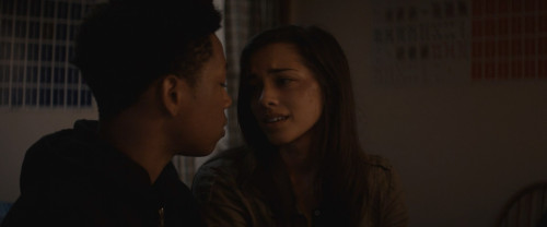 Sleight.1080p.2016.iT.WEB-DL.DDP5.1.H264Argon.mkv_snapshot_00.38.49.485d53f42890fe1b55a.jpg