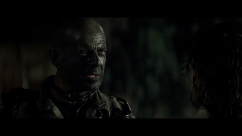 Tears.of.the.Sun.2003.1080p.NF.WEB-DL.DDP5.1.H264Argon-.mkv_snapshot_00.11.32.516.jpg