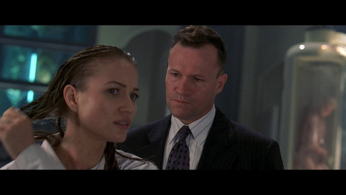 The.6th.Day.2000.1080p.NF.WEB-DL.DDP5.1.H264Argon.mkv_snapshot_00.40.56.037.jpg