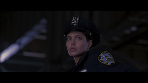 The.Bone.Collector.1999.1080p.AMZN.WEB-DL.DDP5.1.HEVC.H265Argon-.mkv_snapshot_00.16.19.957.jpg