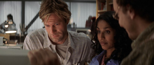 The.Core.2003.1080p.iT.WEB-DL.DDP5.1.H264Argon-.mkv_snapshot_00.09.42.966.jpg