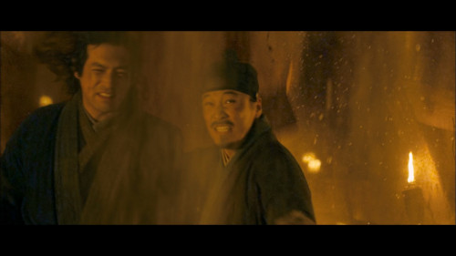 The.Grand.Heist.2012.1080p.MAX.WEB-DL.KOREAN.DDP2.0.H.264Argon-.mkv_snapshot_01.41.19.013.jpg