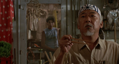 The.Karate.Kid.1984.1080p.AMZN.WEB-DL.DDP5.1.HEVC.H265Argon-.mkv_snapshot_00.08.39.572.jpg