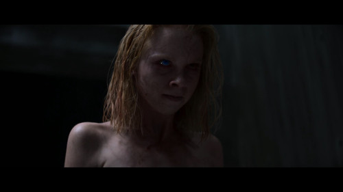 The.Possession.of.Hannah.Grace.2018.1080p.NF.WEB-DL.DDP5.1.H264Argon-.mkv_snapshot_01.17.03.261.jpg