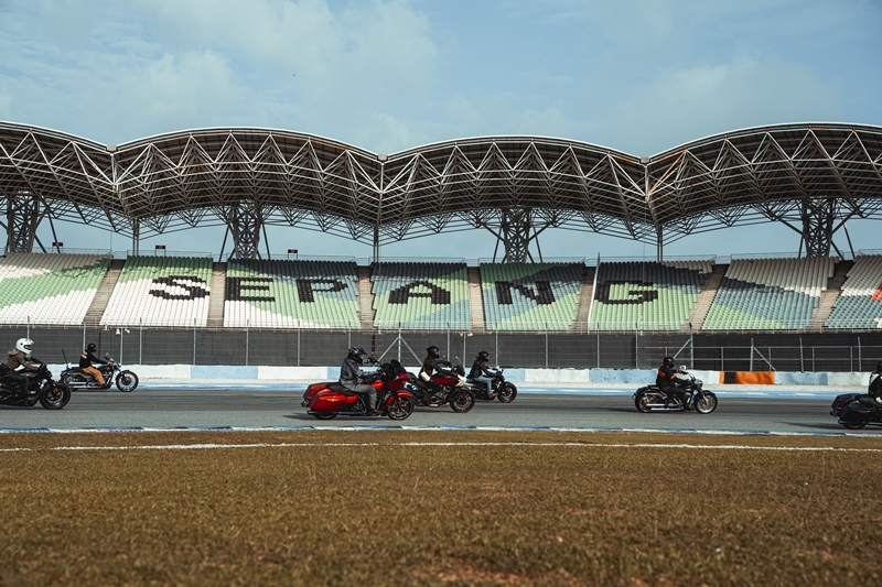 Track (Option 5)