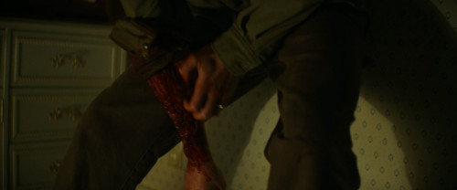 Wolf.Man.2025.1080p.AMZN.WEB-DL.DDP.5.1.H264Argon-.mkv_snapshot_00.59.46.499.jpg