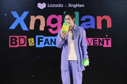 XngHan--18--Lazada-x-XngHan-BD--FANSIGN-EVENT.jpg