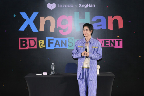 XngHan--6--Lazada-x-XngHan-BD--FANSIGN-EVENT.jpg