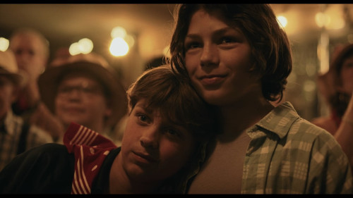 Young.Hearts.2024.1080p.HMAX.WEB-DL.DDP5.1.H264Argon.mkv_snapshot_01.28.36.531.jpg