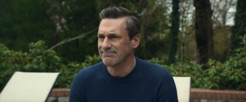 Your.Friends.and.Neighbors.S01E01.1080p.ATVP.WEB-DL.DDP5.1.H264.mkv_snapshot_30.48.011.jpg