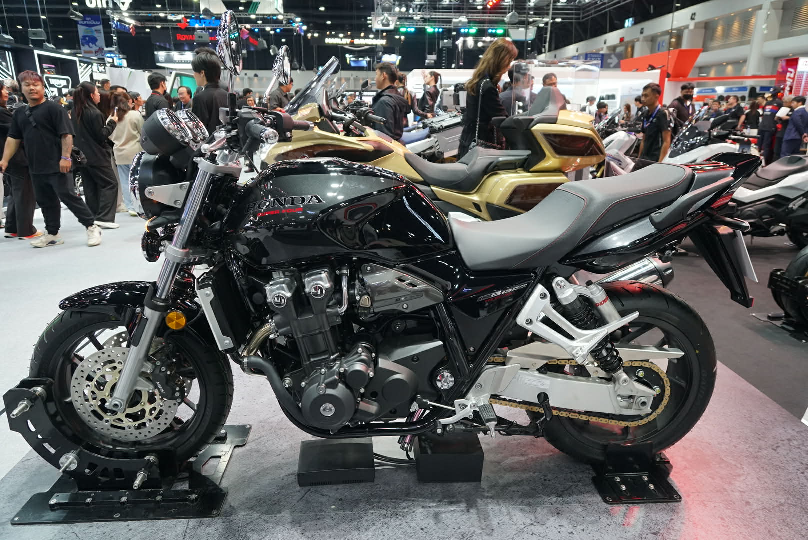 abaeb7cc a879 41db 824d 5ca441b91d3d