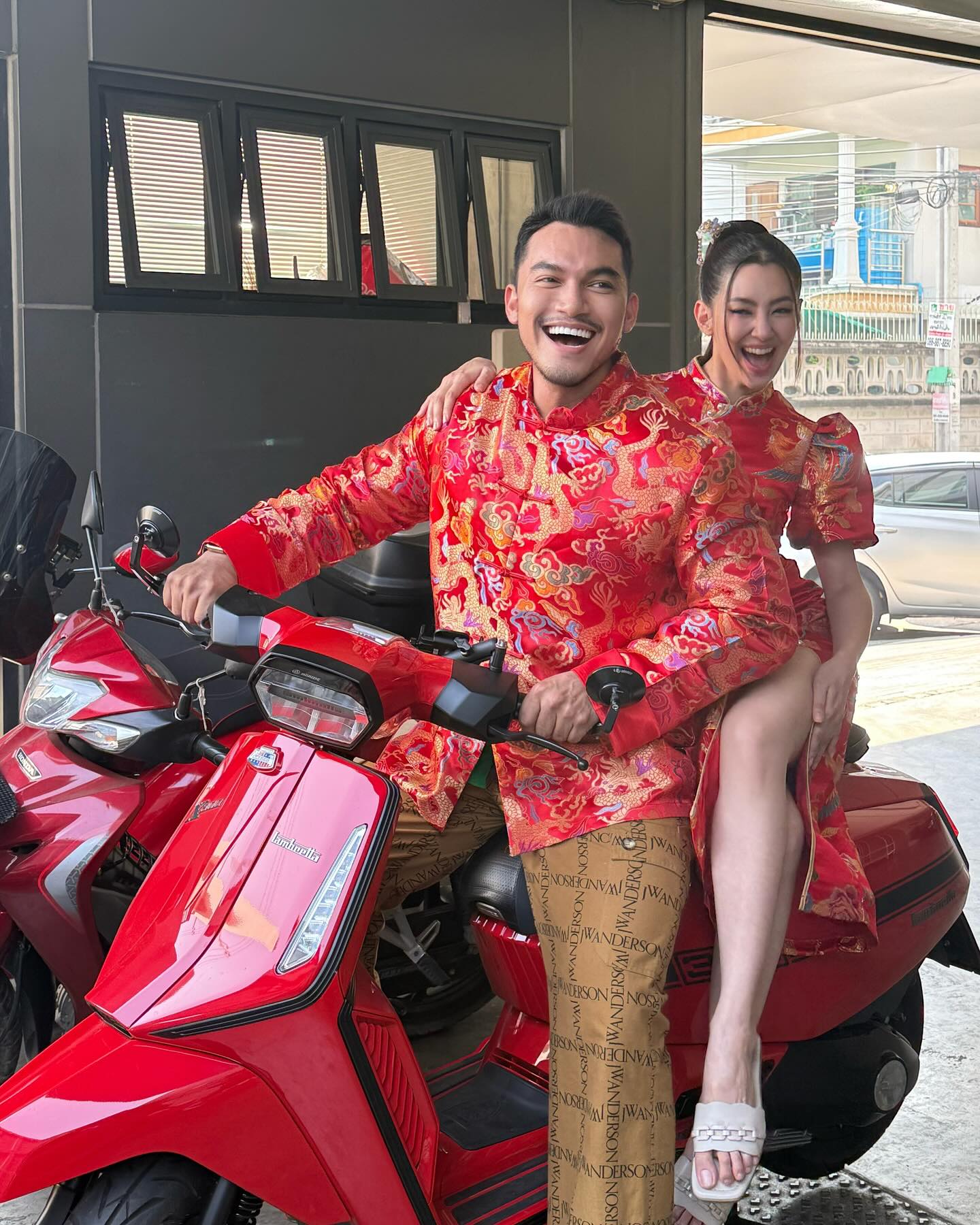 alexandul 1738139671165