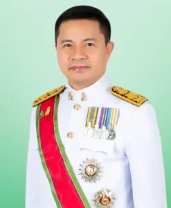 นายพิเชฐร์ วันทอง