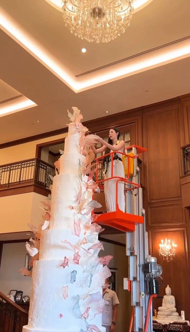 dc800d17 62cc 4c2e 9728 0d89b758a89d