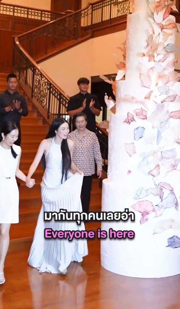 e0999521 cd19 4a12 9963 24365bf9e1d6