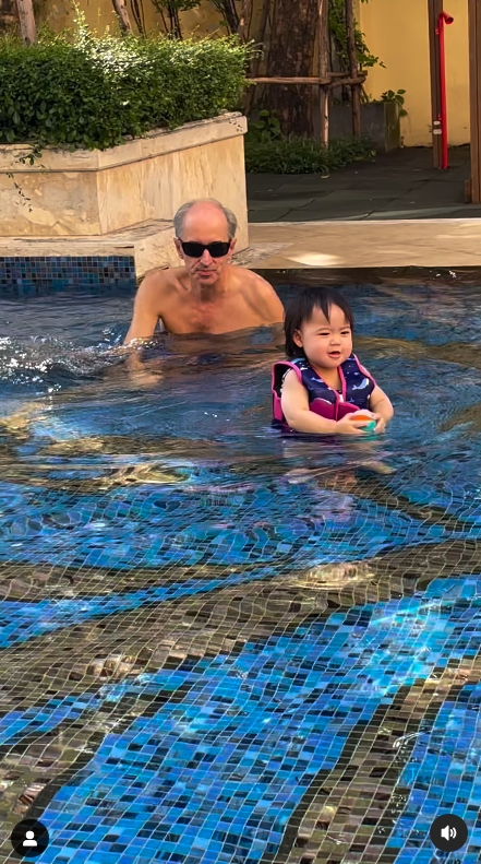 gal 9637050 20241104075824 af7e8f7