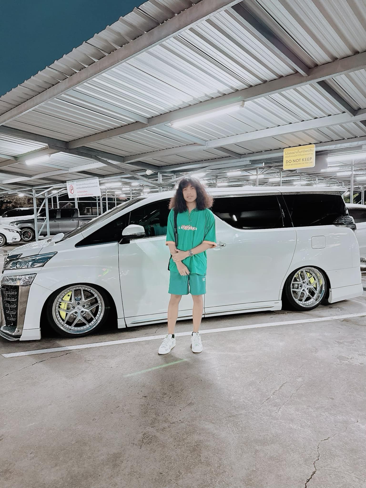 gal 9764550 20250313052404 c881c23