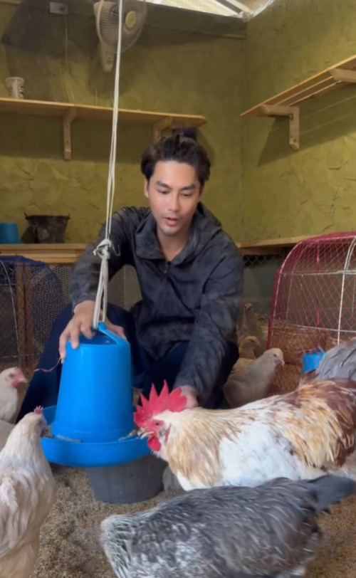 gal 9770862 20250328110142 55434be