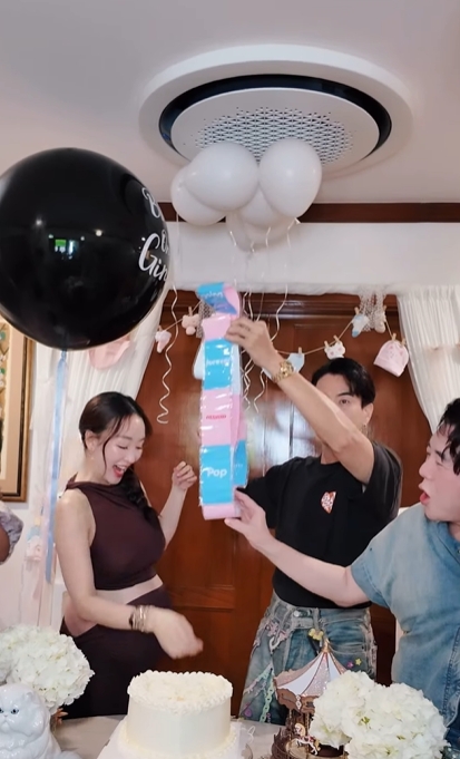 gal 9773442 20250403071541 c2b053f