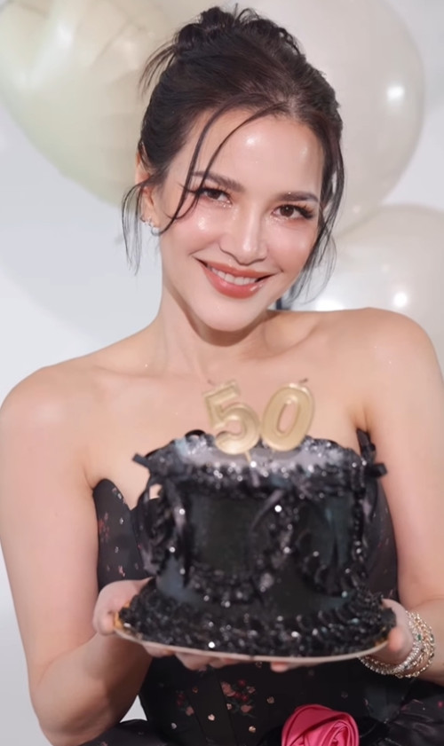 gal 9804014 20250617030838 ce79e28