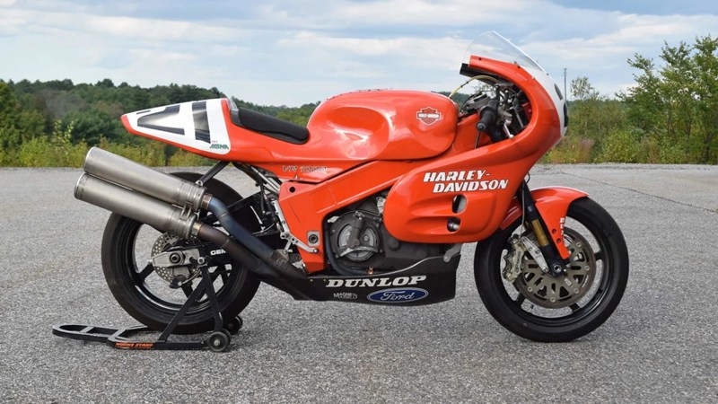 harley davidson vr1000 history 003