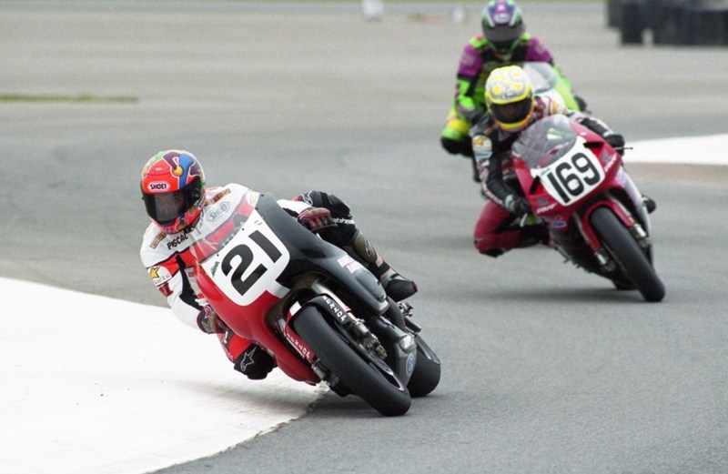 harley davidson vr1000 history 008