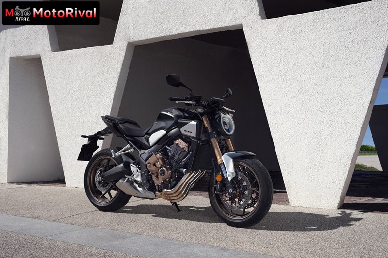 honda cb650r vs yamaha mt 07 020