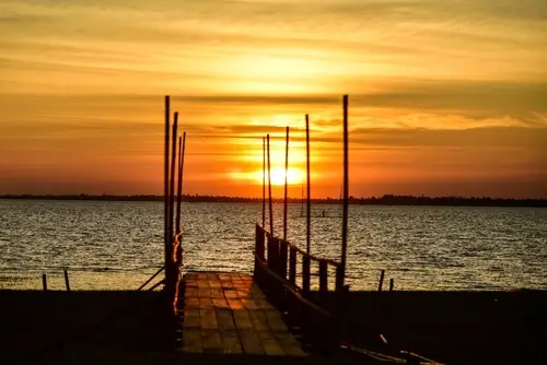 แนะนำที่พักสิรินธร